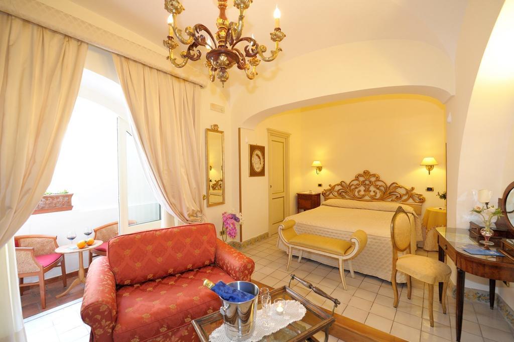 Residenza Del Duca Amalfi Szoba fotó